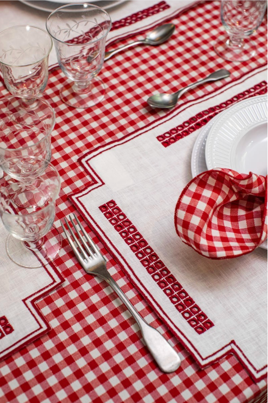 Erica linnen placemat – Vlekbestendig – Wit met rood