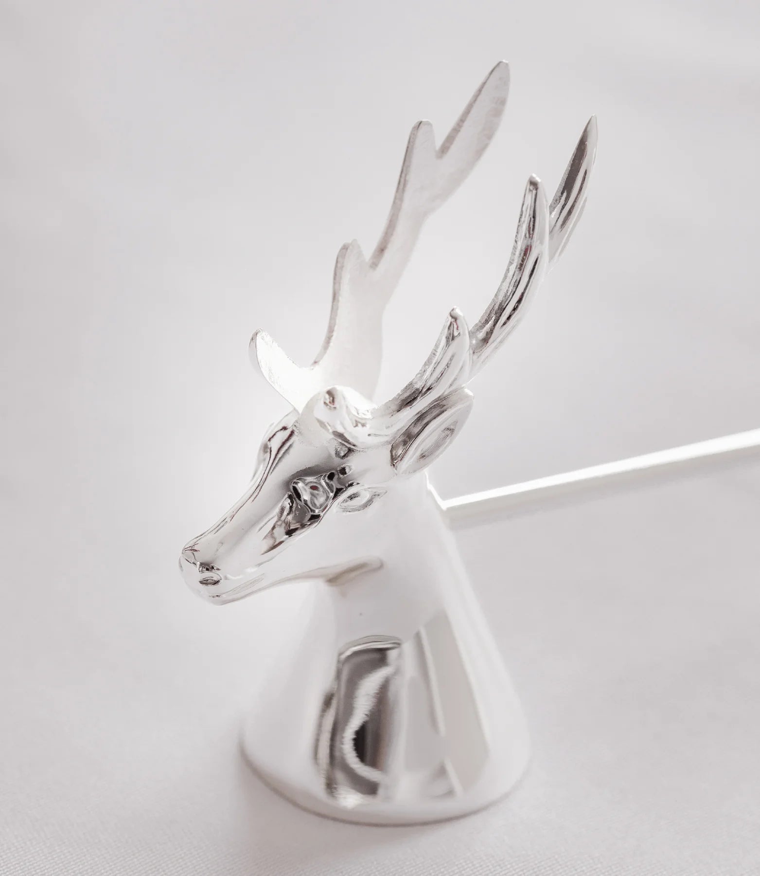 Kaarsendover Hert  - 26 cm - verzilverd