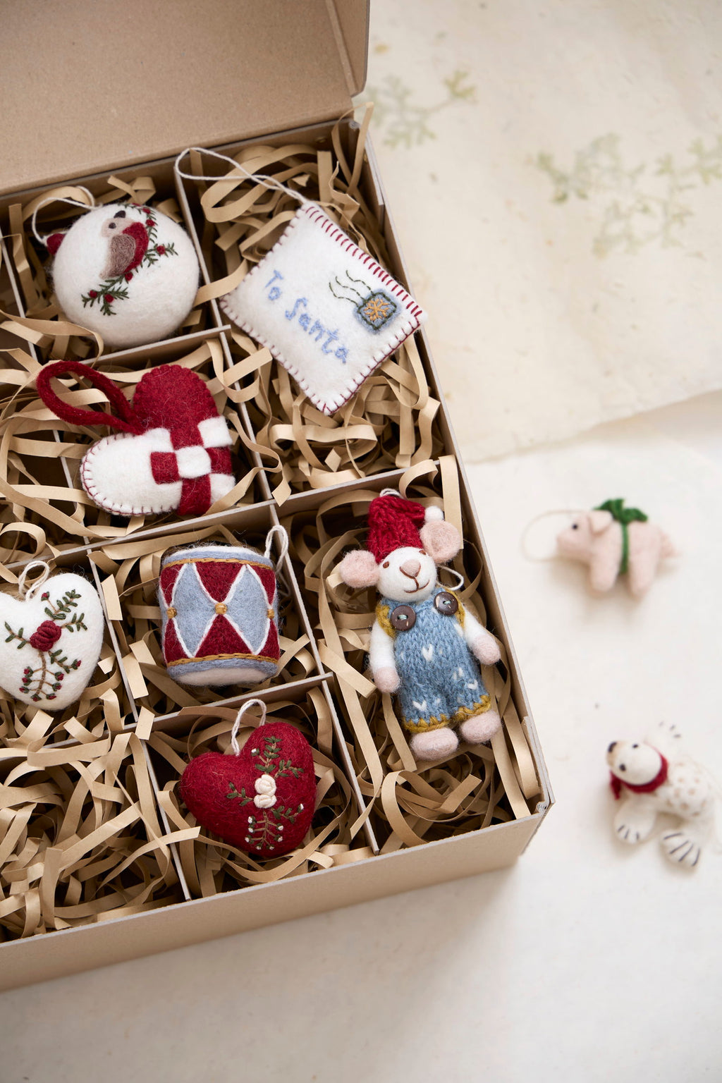 Christmas ornament - Piglet with clover