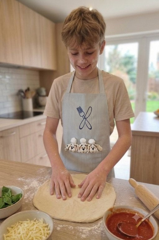 Children’s apron with chef dogs – light blue striped