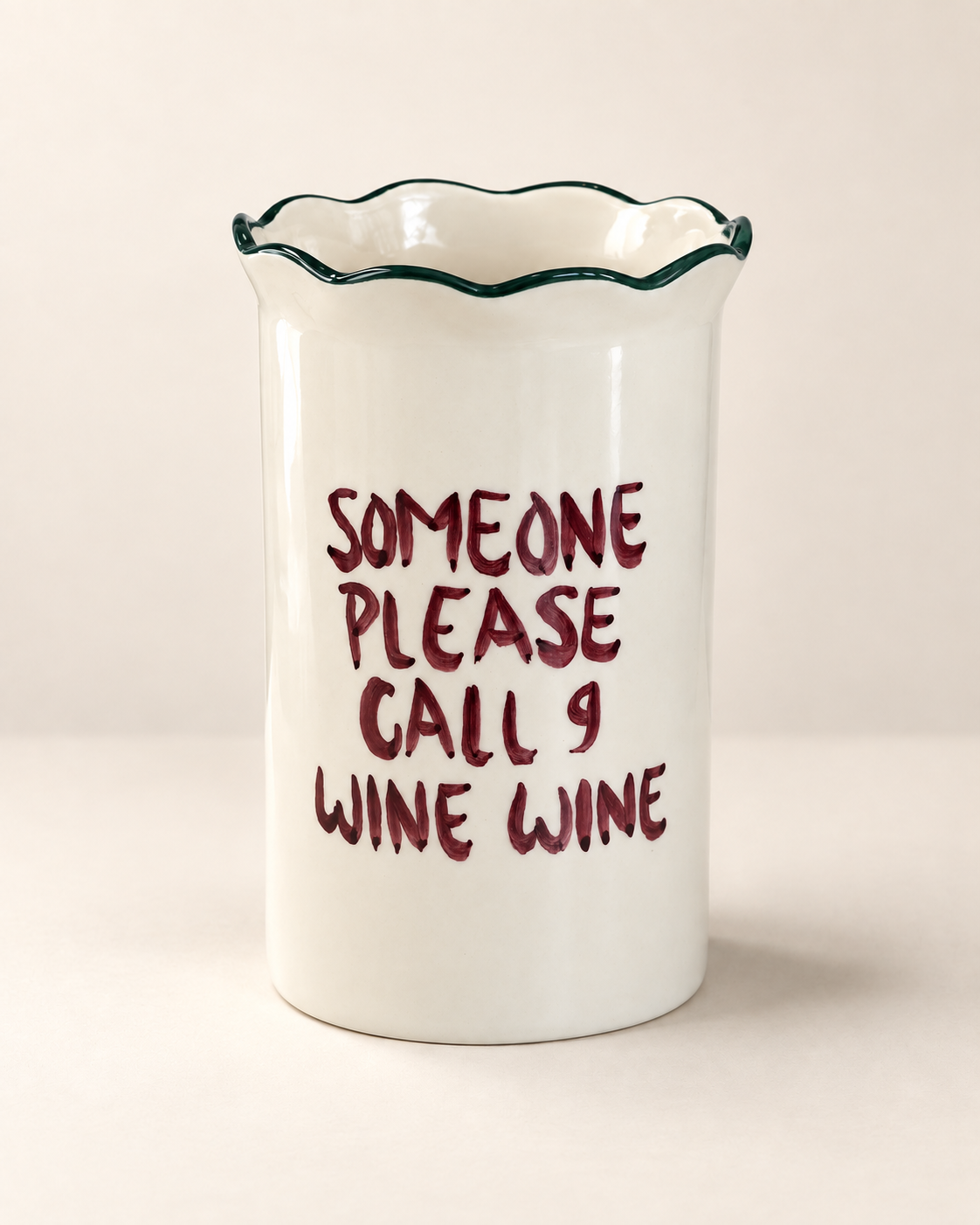 Wijnkoeler “Someone Please Call 9 Wine Wine” - PREORDER NOVEMBER