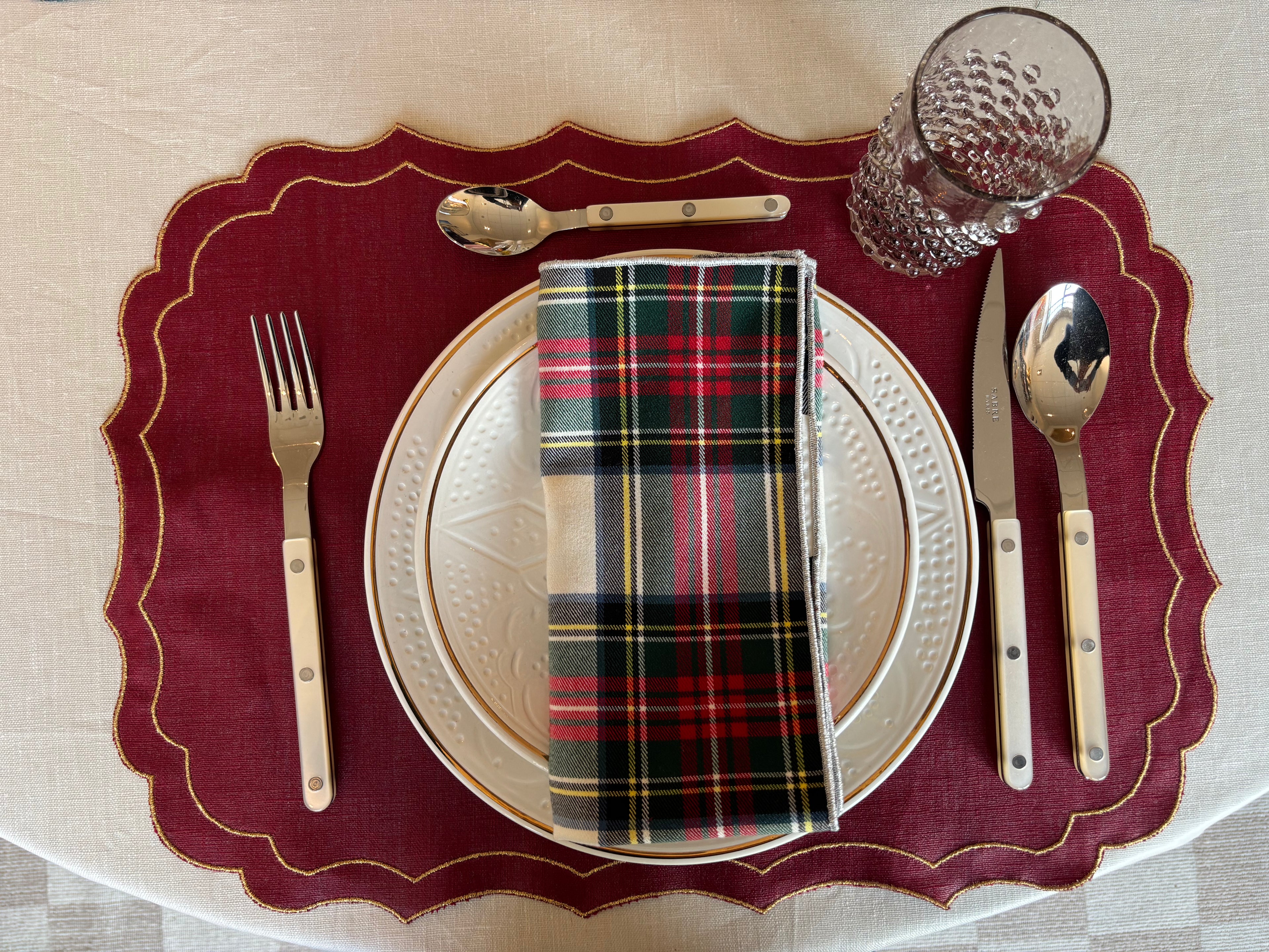 Vlekwerende Linnen Placemat – 50x35 cm - Kerstrood met gouden randje