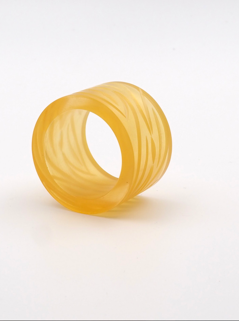 Servetringen – Kleurrijk Harsdesign