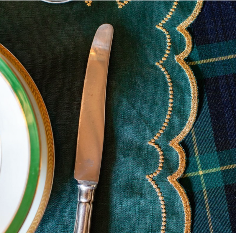 Letizia Vlekwerende Linnen Placemat 50 x 35 - Groen met gouden randje