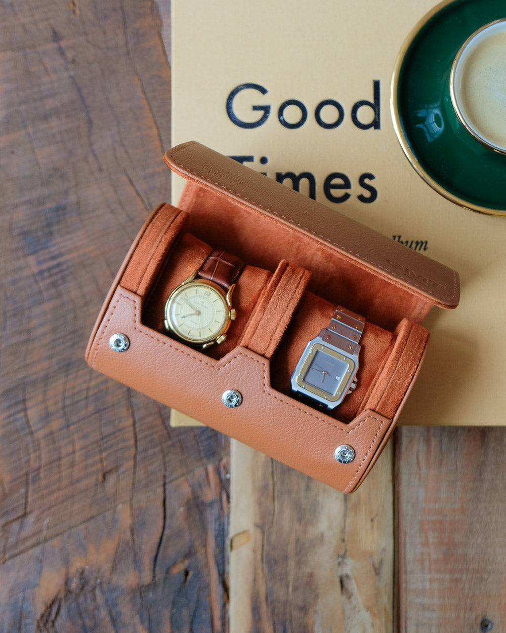 Travel watch box
